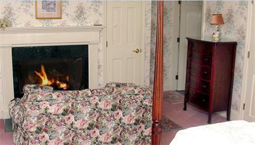 Castlemaine Inn Bar Harbor Room photo